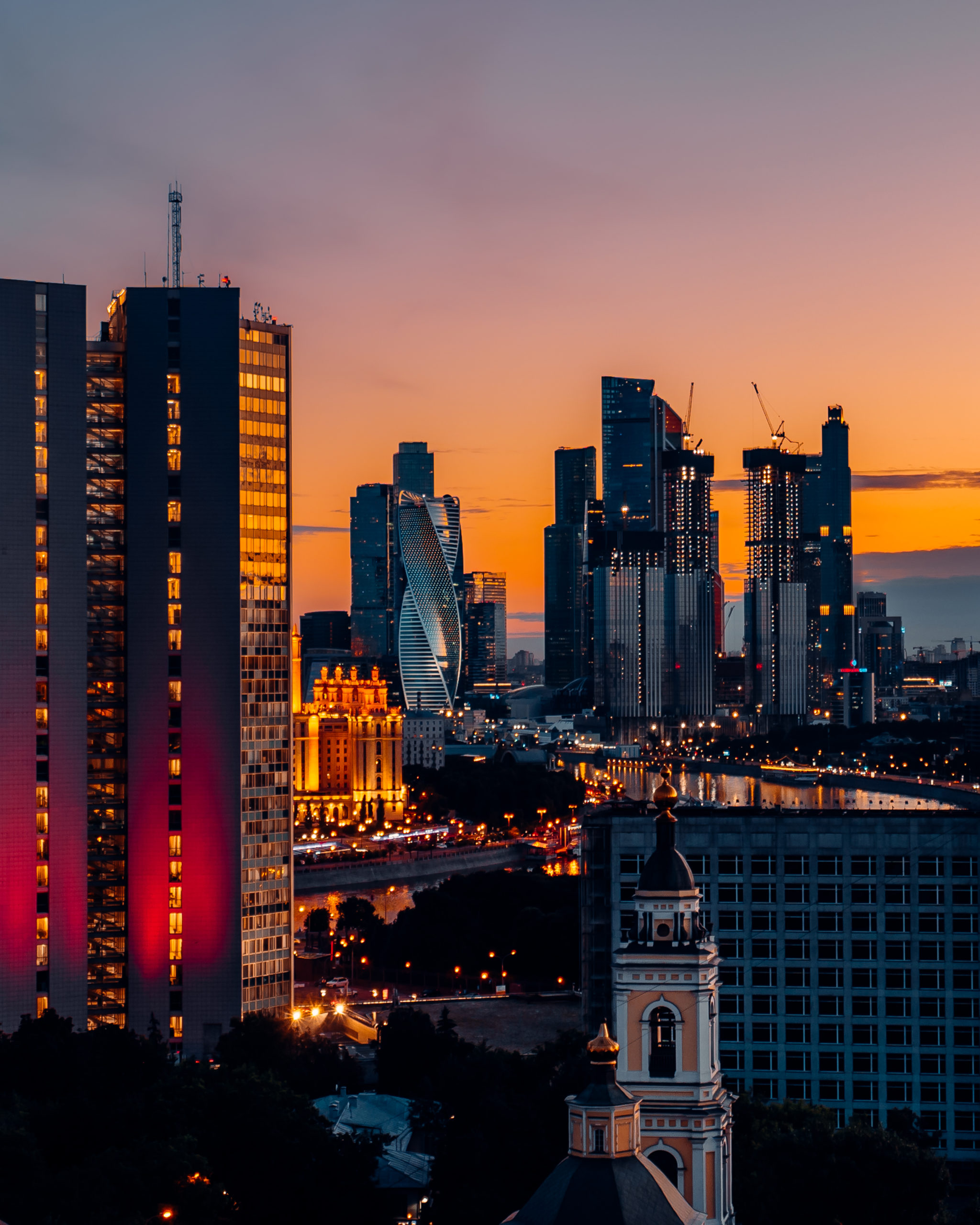 Ночная Москва экскурсия на машине ВИП